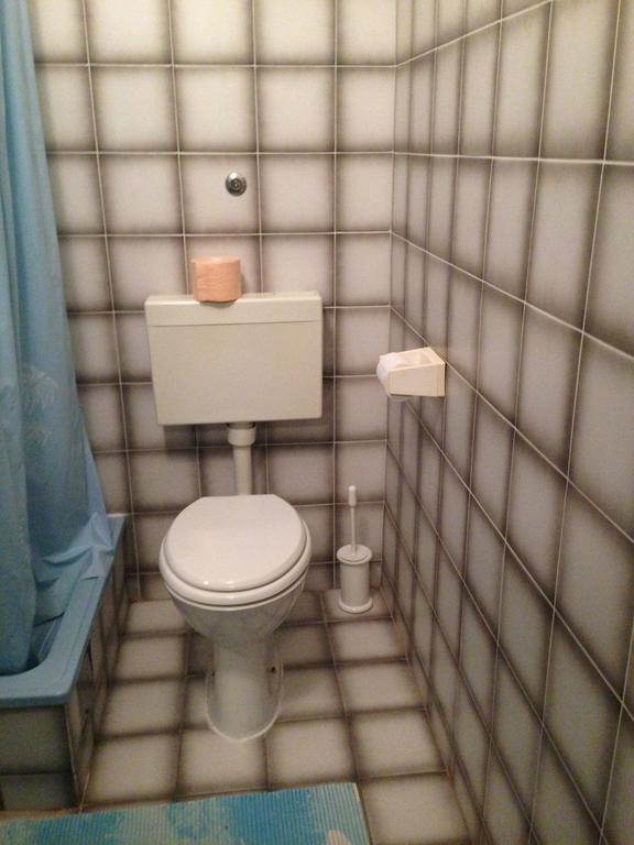 Guest House Alek Vrboska Quarto foto