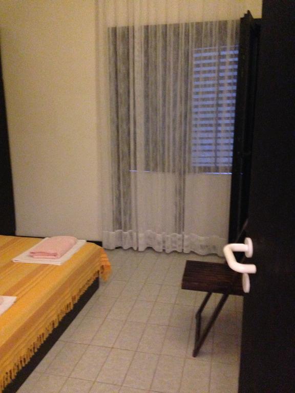 Guest House Alek Vrboska Quarto foto